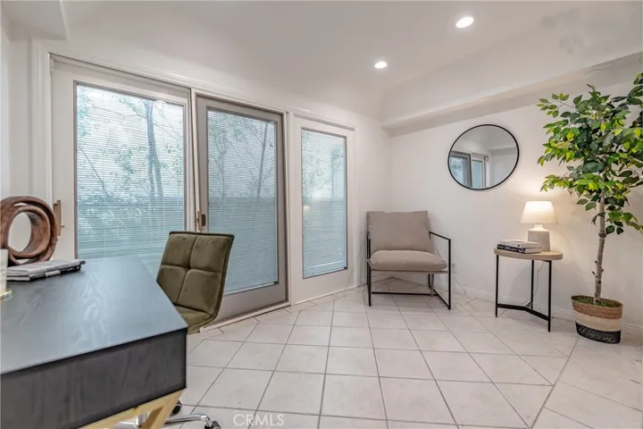 212 Rivo Alto Canal, Long Beach, California 90803