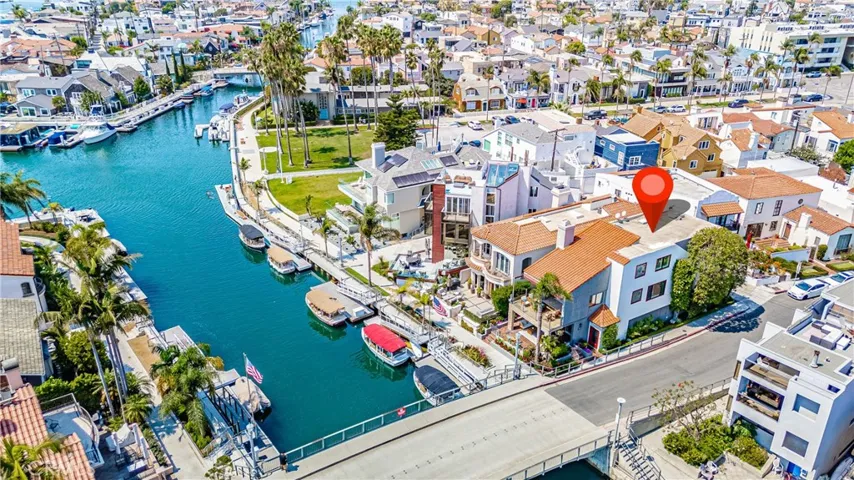 212 Rivo Alto Canal, Long Beach, California 90803