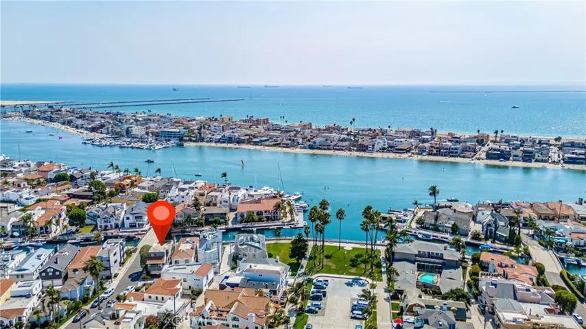 212 Rivo Alto Canal, Long Beach, California 90803