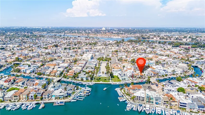 212 Rivo Alto Canal, Long Beach, California 90803