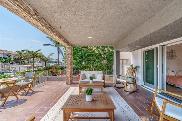 212 Rivo Alto Canal, Long Beach, California 90803