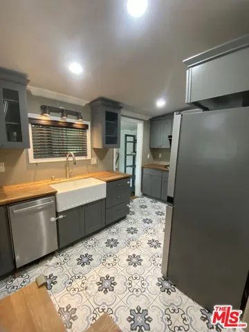 321 S Akeley Drive, Glendora, California 91741