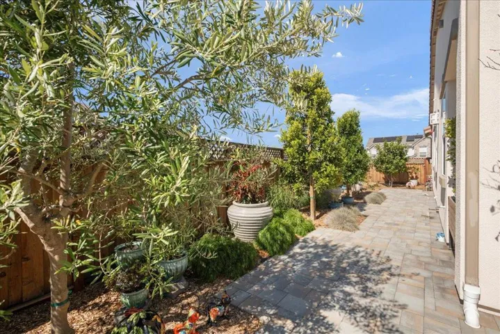 2996 Minaret Way, Marina, California 93933