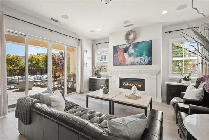 2996 Minaret Way, Marina, California 93933