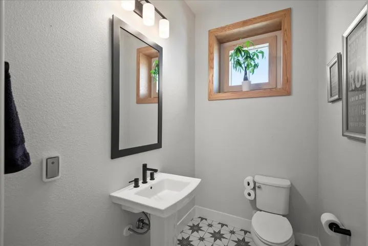 2996 Minaret Way, Marina, California 93933