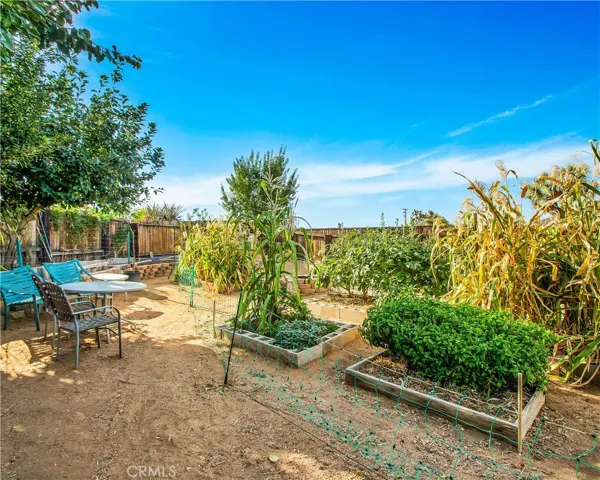 8977 Del Monte Avenue, Yucca Valley, California 92284