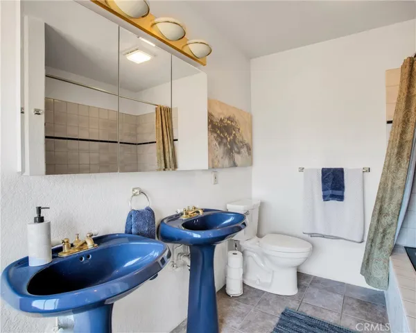 8977 Del Monte Avenue, Yucca Valley, California 92284