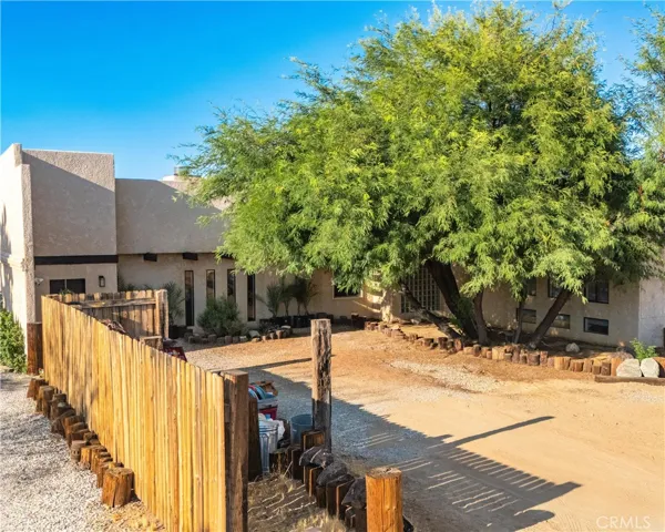 8977 Del Monte Avenue, Yucca Valley, California 92284