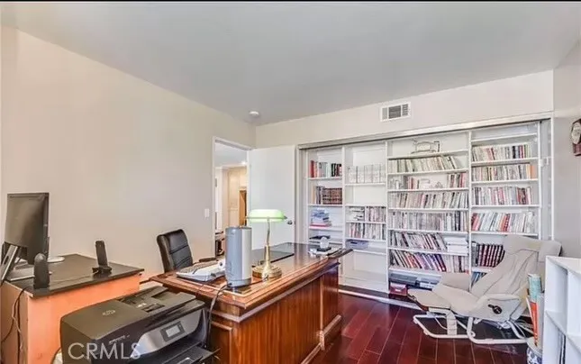 Upstairs Bedroom #3
