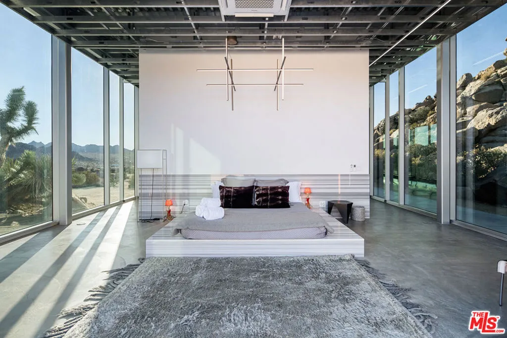 8198 Uphill Road, Joshua Tree, California 92252 home-pic-18