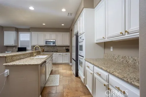 27057 Half Moon Bay Drive, Menifee, California 92585