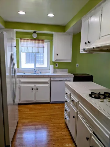 1602 W 182nd Street, Gardena, California 90248