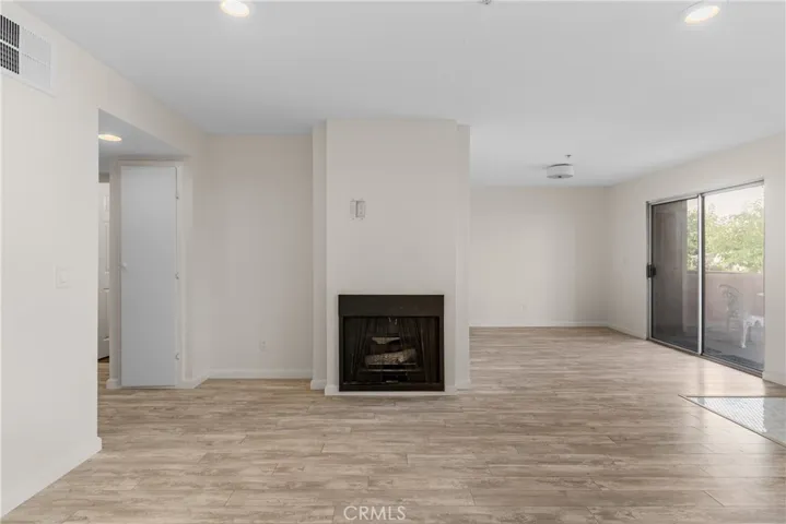 16700 Yukon Avenue 104, Torrance, California 90504
