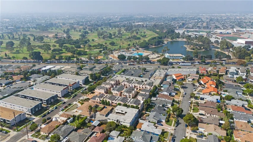 16700 Yukon Avenue 104, Torrance, California 90504