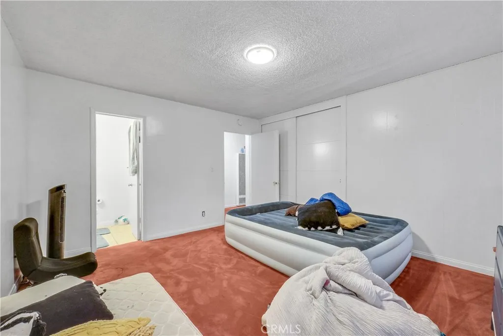 1396 Randy Street, Upland, California 91786 home-pic-28