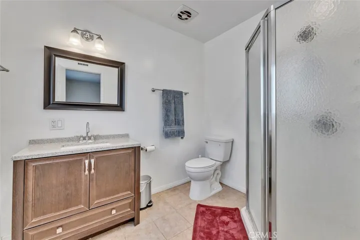 3rd Bathroom - view 1