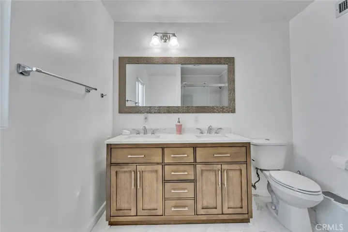 2nd Bathroom - view 2