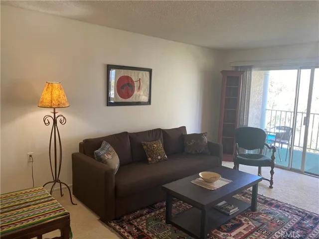 4002 Calle Sonora 2f, Laguna Woods, California 92637