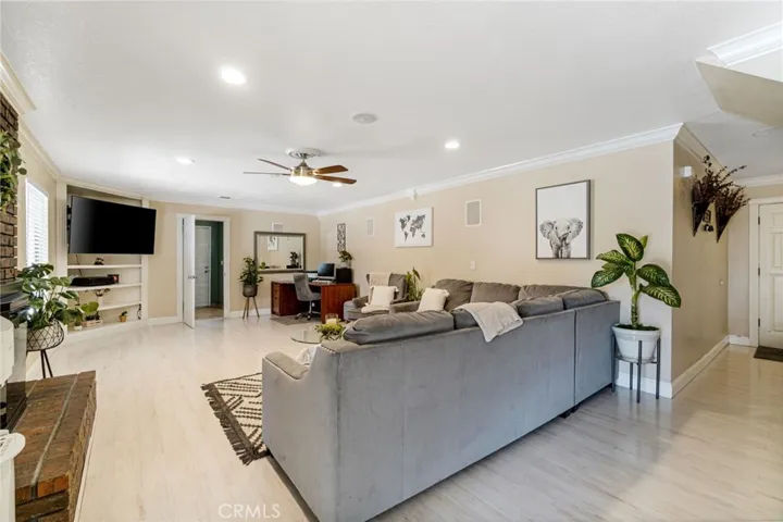 82 N Peach Avenue, Clovis, California 93612
