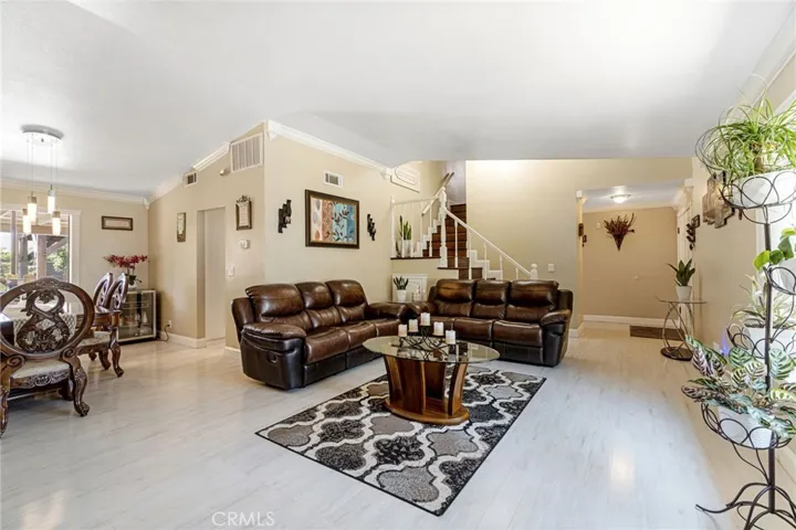 82 N Peach Avenue, Clovis, California 93612