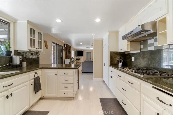 82 N Peach Avenue, Clovis, California 93612