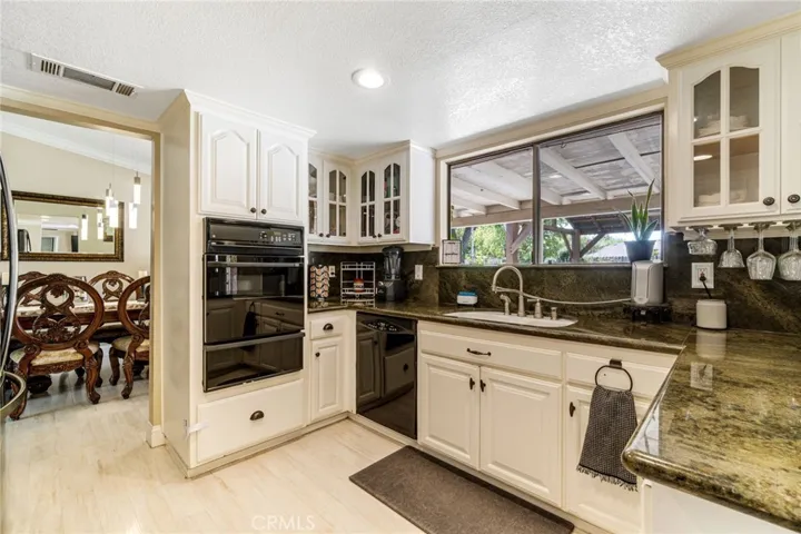 82 N Peach Avenue, Clovis, California 93612