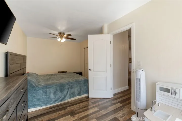 82 N Peach Avenue, Clovis, California 93612