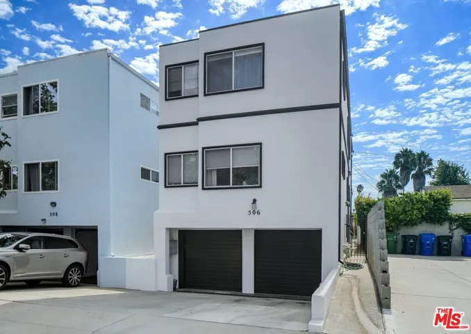 506 Boccaccio Avenue, Venice, California 90291