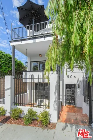 506 Boccaccio Avenue, Venice, California 90291