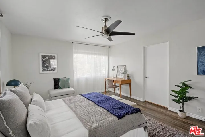 506 Boccaccio Avenue, Venice, California 90291
