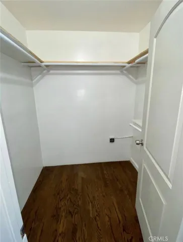 Walk in closet