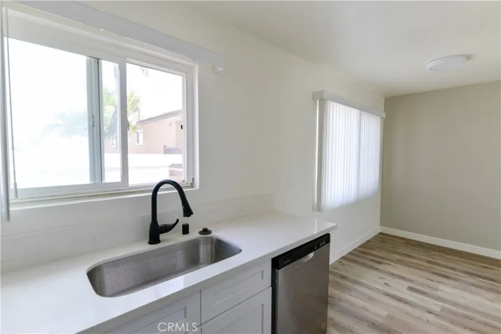 241 Avenida Pelayo 4, San Clemente, California 92672