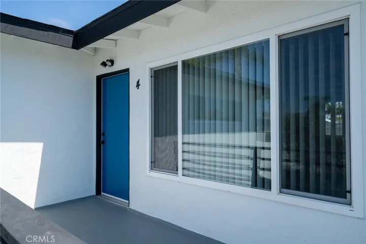241 Avenida Pelayo 4, San Clemente, California 92672