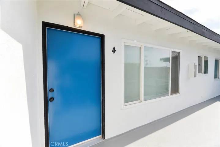 241 Avenida Pelayo 4, San Clemente, California 92672