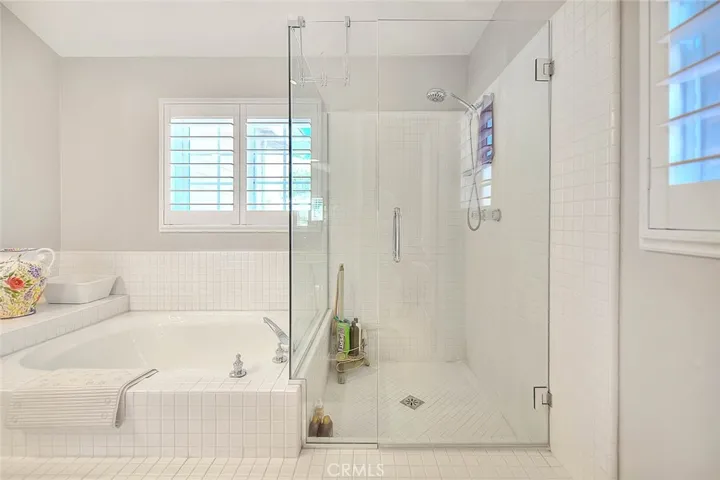 21800 D Baglio Way, Yorba Linda, California 92887