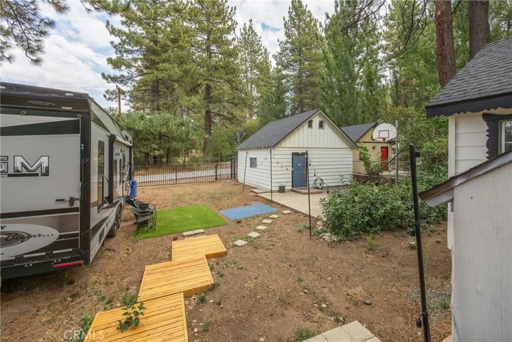 767 Pine Knot Boulevard, Big Bear Lake, California 92315