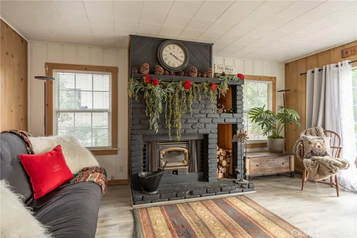 767 Pine Knot Boulevard, Big Bear Lake, California 92315