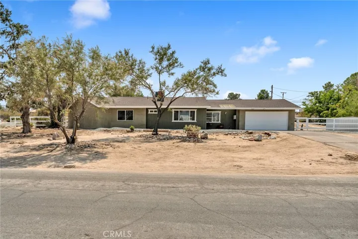 18645 Symeron Road, Apple Valley, California 92307