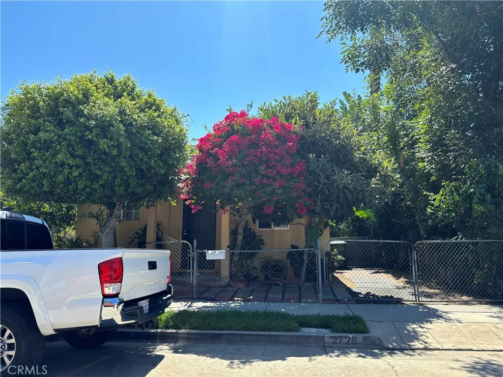 2728 Queen Street, Los Angeles, California 90039 home-pic-0