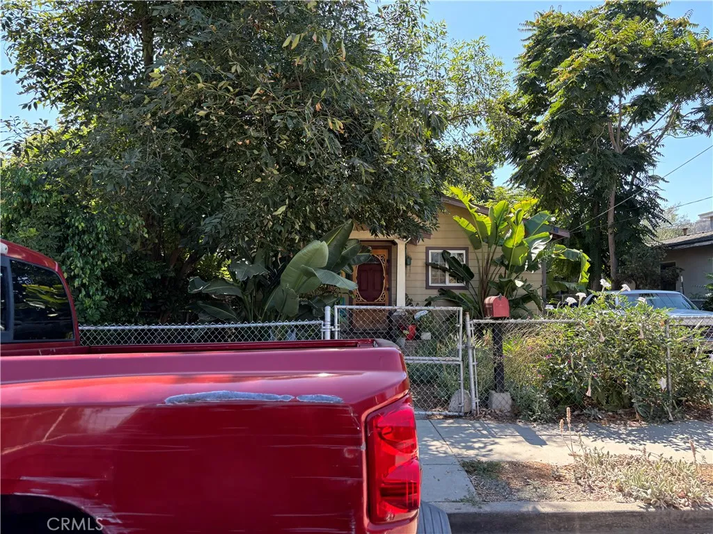 2724 Queen Street, Los Angeles, California 90039 home-pic-11