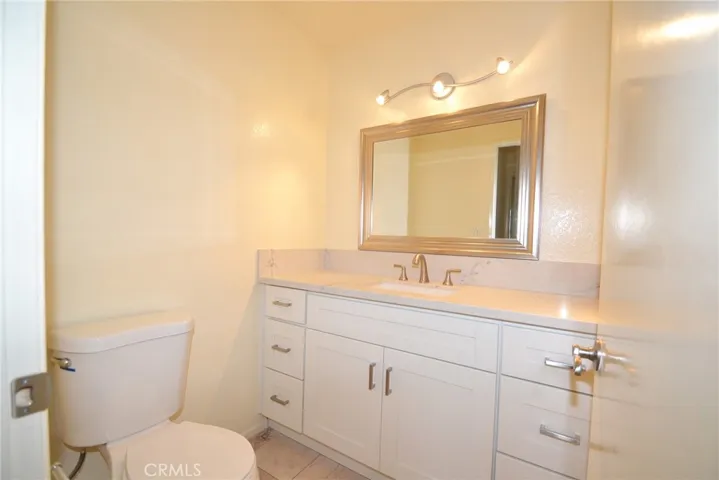 2559 Plaza Del Amo 305, Torrance, California 90503
