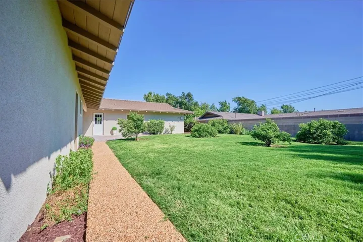 1395 N Shelley Avenue, Upland, California 91786