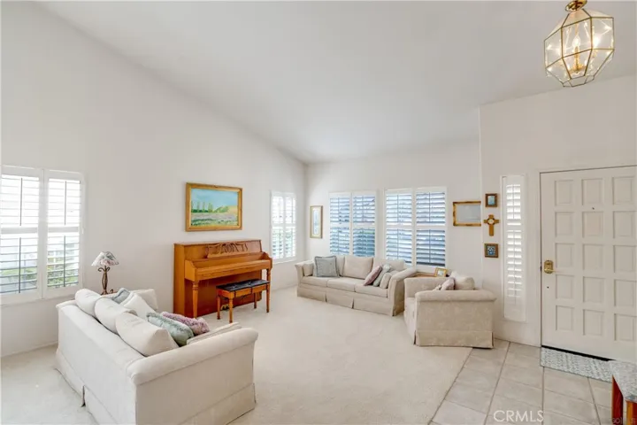 3761 Southridge Way, Oceanside, California 92056
