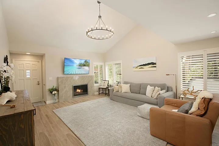 1414 Flair Encinitas, Encinitas, California 92024