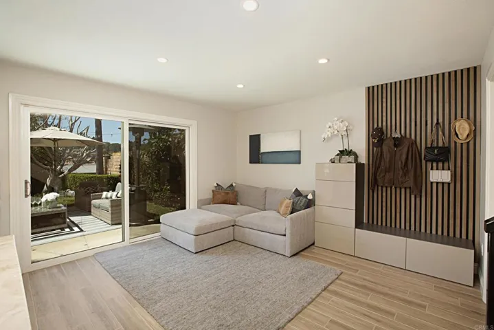 1414 Flair Encinitas, Encinitas, California 92024
