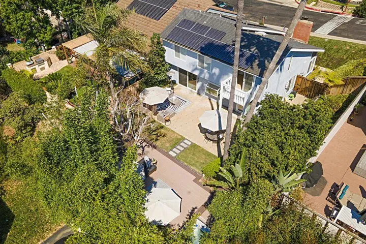 1414 Flair Encinitas, Encinitas, California 92024