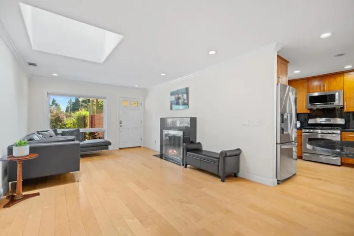 4206 Suzanne Drive, Palo Alto, California 94306