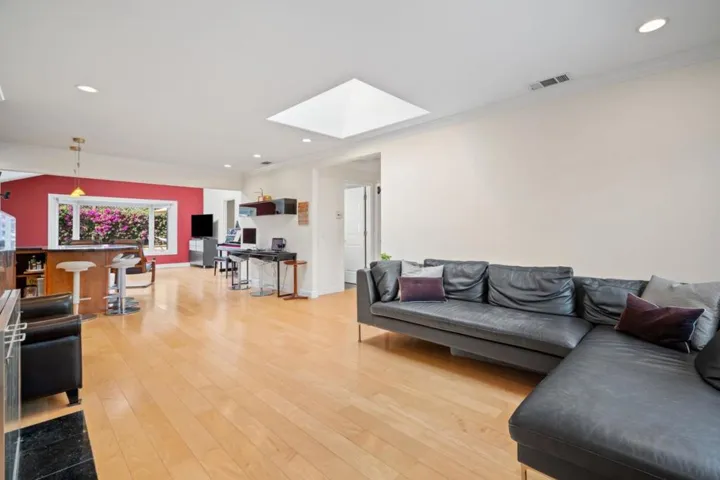 4206 Suzanne Drive, Palo Alto, California 94306
