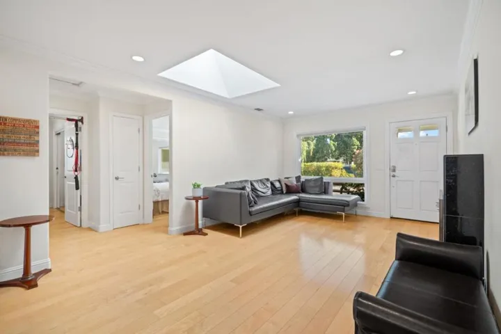 4206 Suzanne Drive, Palo Alto, California 94306