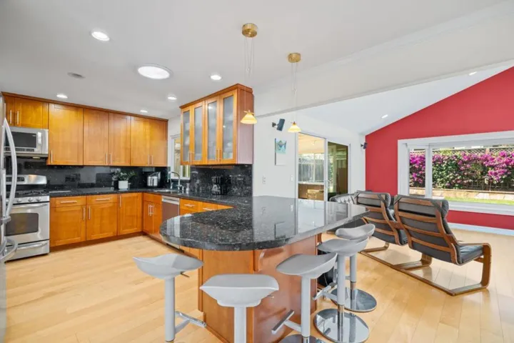 4206 Suzanne Drive, Palo Alto, California 94306